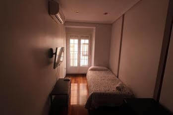 Apartment Good Atocha Madrid